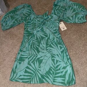 NWT Billabong dress